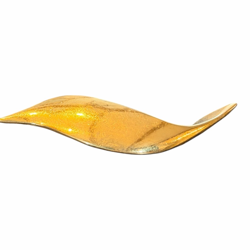 Vintage Napier Gold Tone Modernist Wave Brooch Signed Sculptural Minimalist Pin